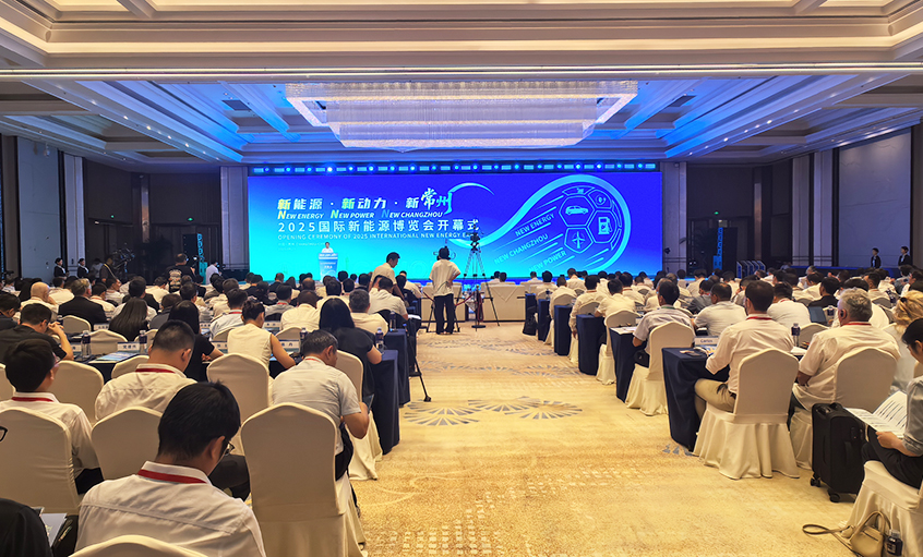 上上電纜：踢好實業球，跑贏新賽道！